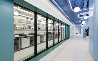 5G时代医学实验室设计要求及建设标准：构建安全与智能的科研堡垒